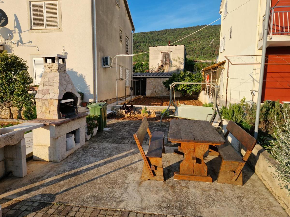 Apartment Poldrugo Cres Exterior foto